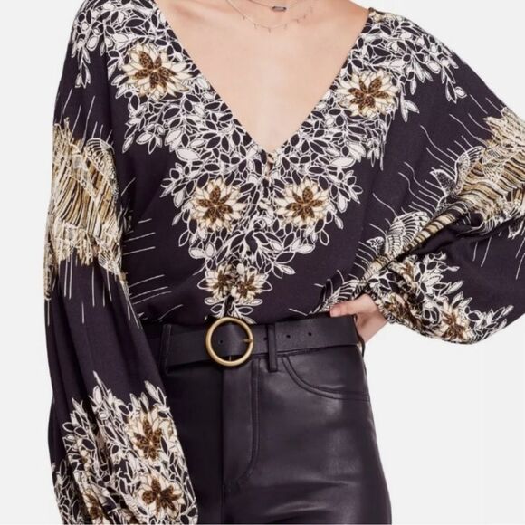 FREE PEOPLE Birds of a Feather Patterned Top Black Brown Beige Women’s Large - Picture 1 of 11